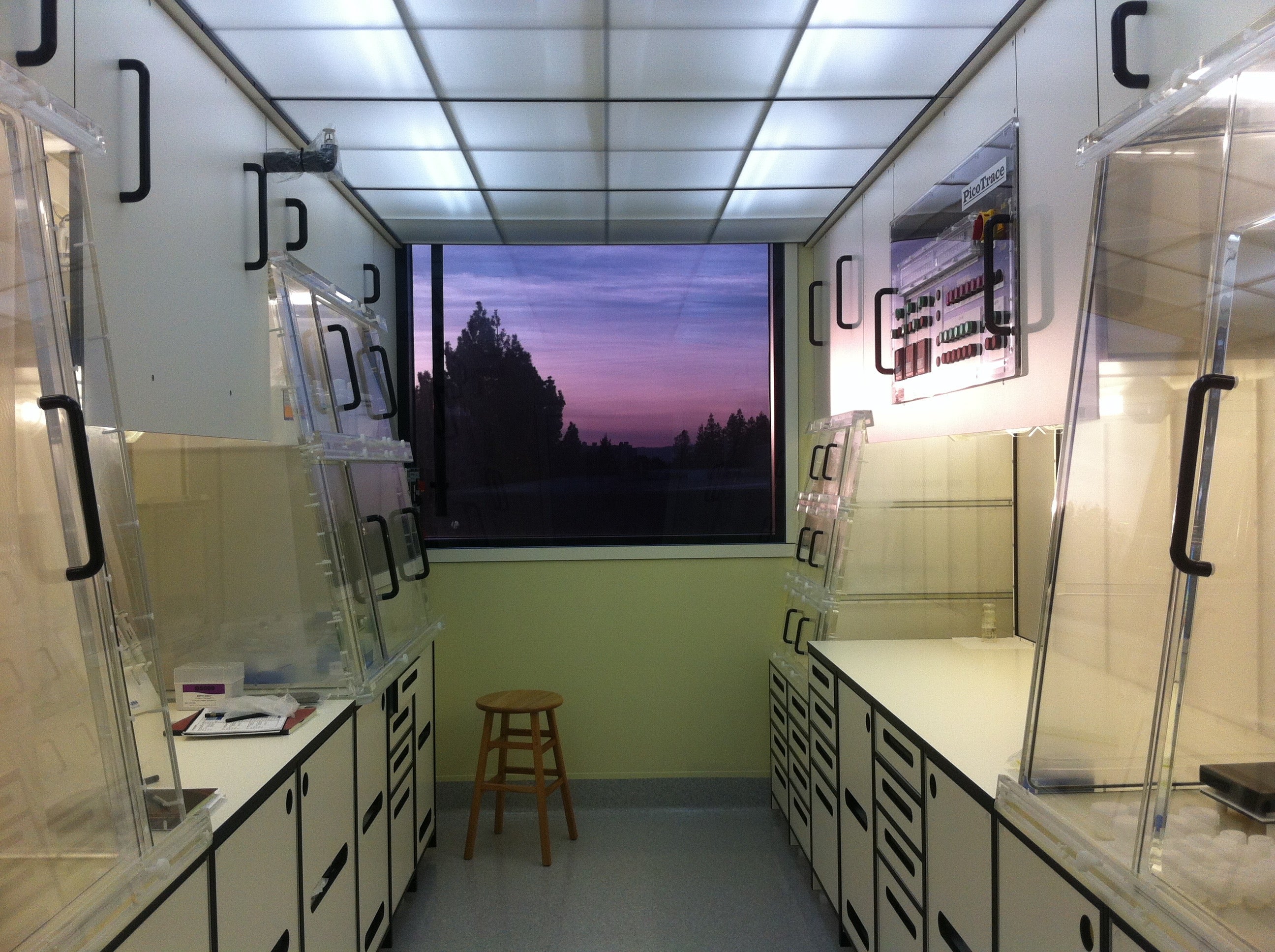Clean Lab